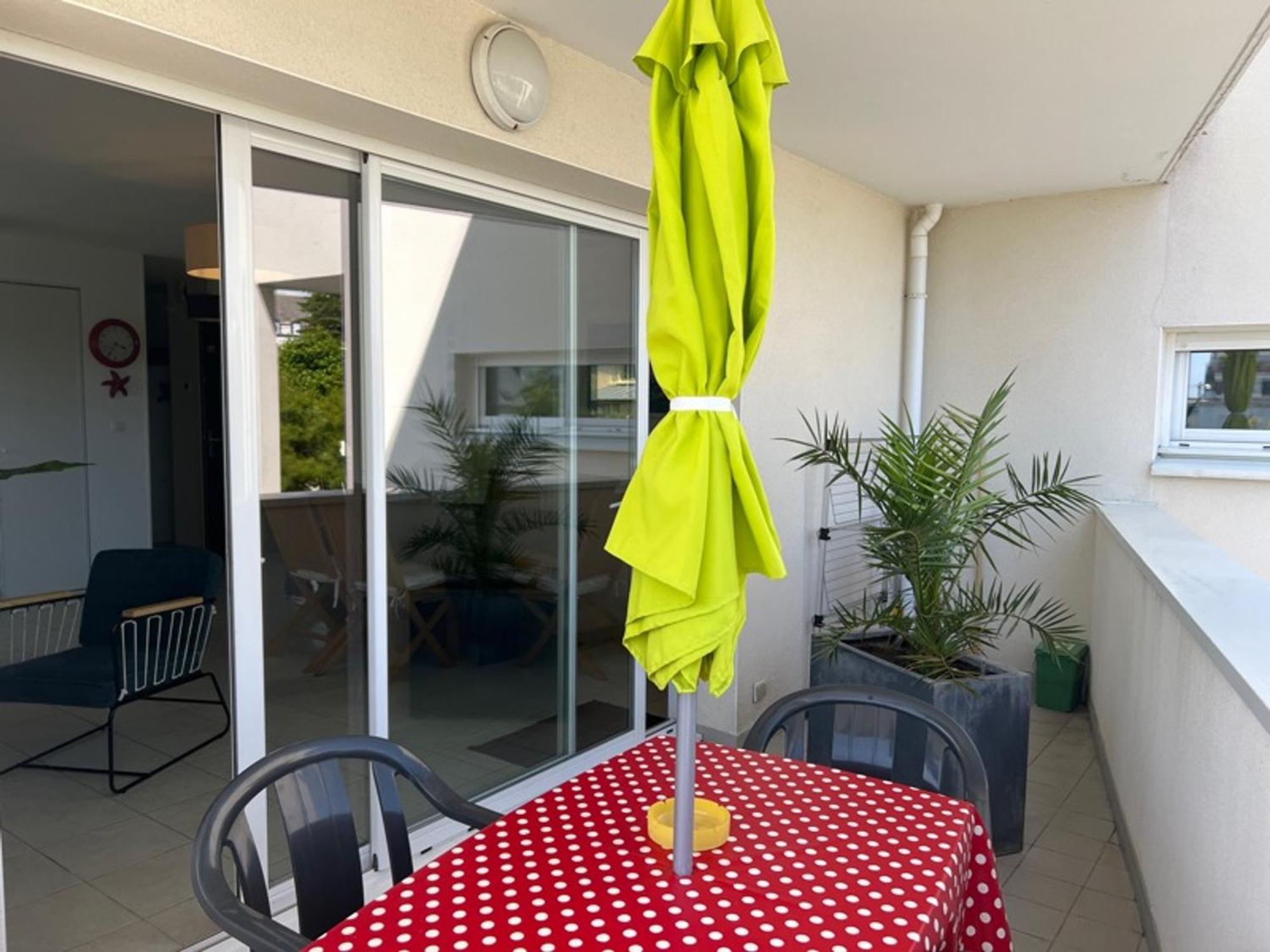 Appartement Ploemeur, 3 Pieces, 4 Personnes - Fr-1-349-64 Buitenkant foto